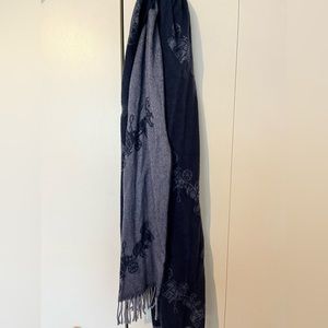 Coach scarf
